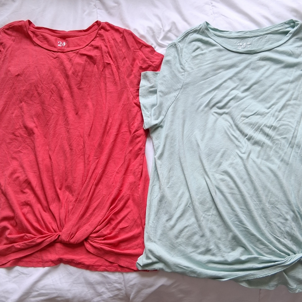 2 Knotted Tees Coral and Mint T-Shirts